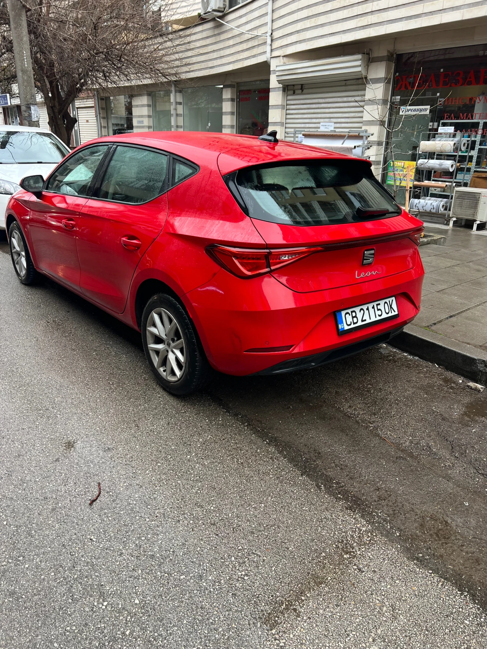 Seat Leon 2.0, снимка 4 - Автомобили и джипове - 54068454