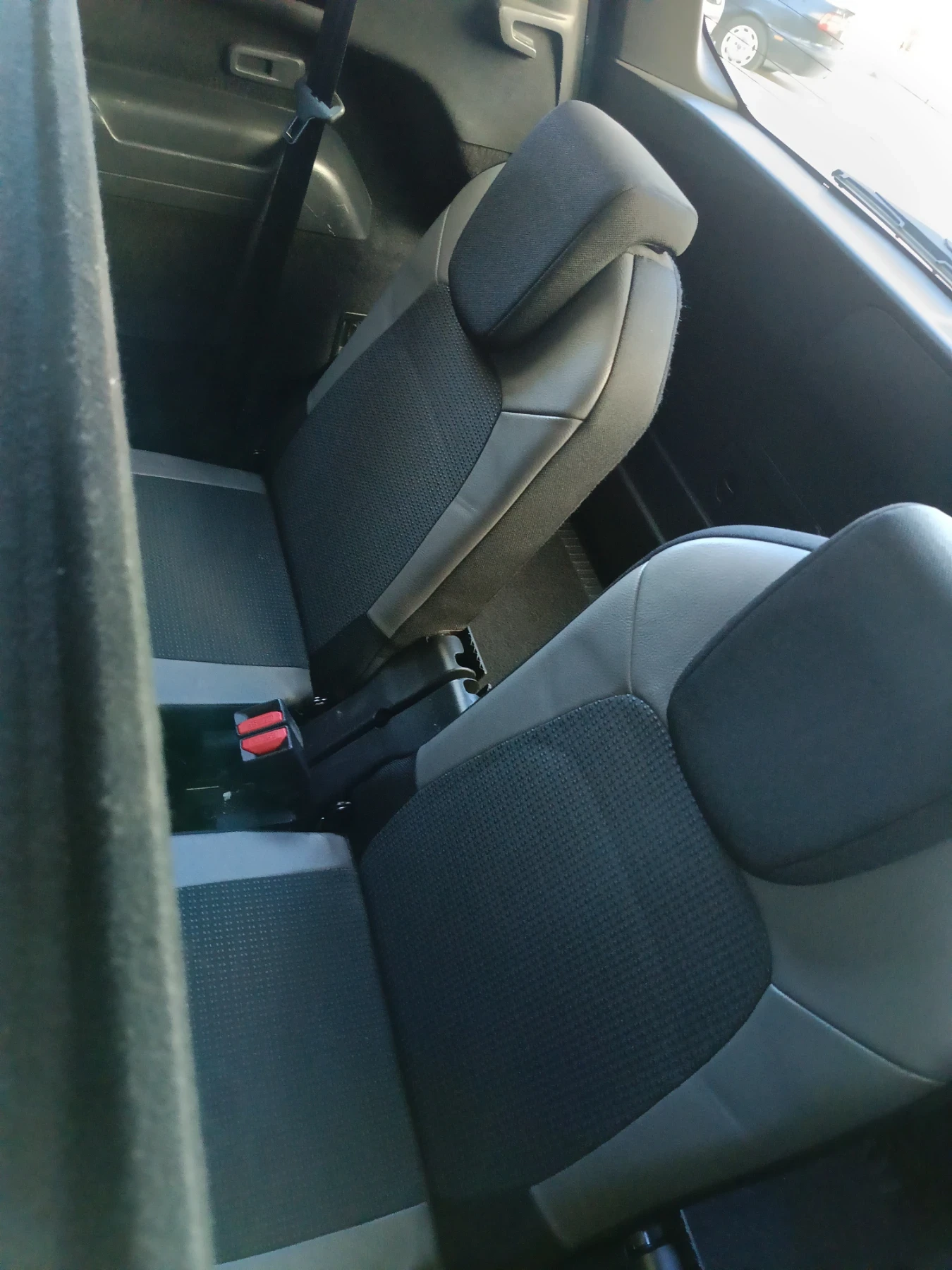 Citroen Grand C4 Picasso 1.6 HDI, снимка 15 - Автомобили и джипове - 54140697