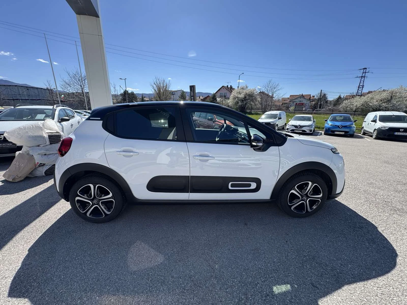 Citroen C3 1.2i, снимка 7 - Автомобили и джипове - 54145224