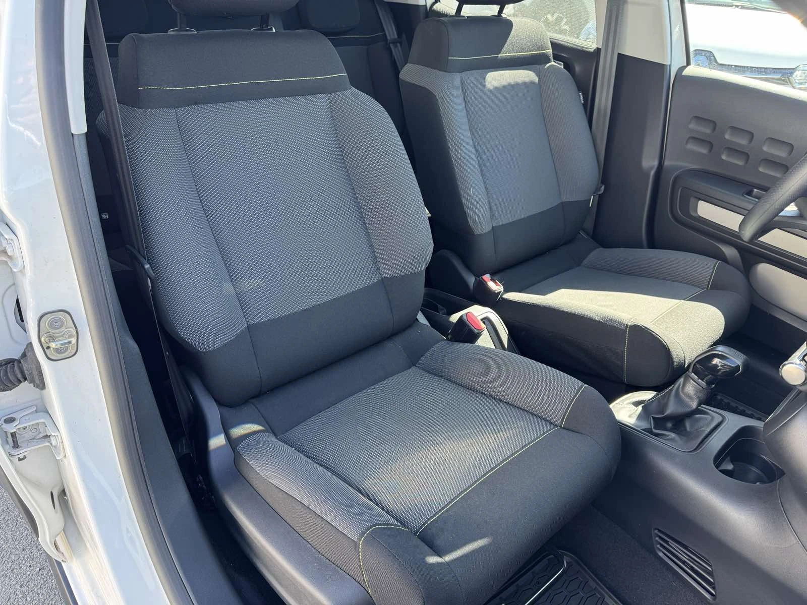 Citroen C3 1.2i, снимка 9 - Автомобили и джипове - 54145224