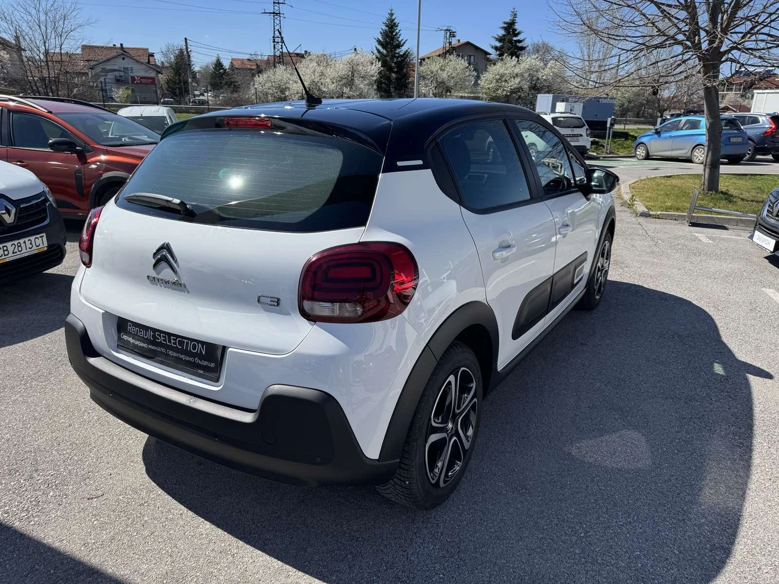Citroen C3 1.2i, снимка 6 - Автомобили и джипове - 54145224