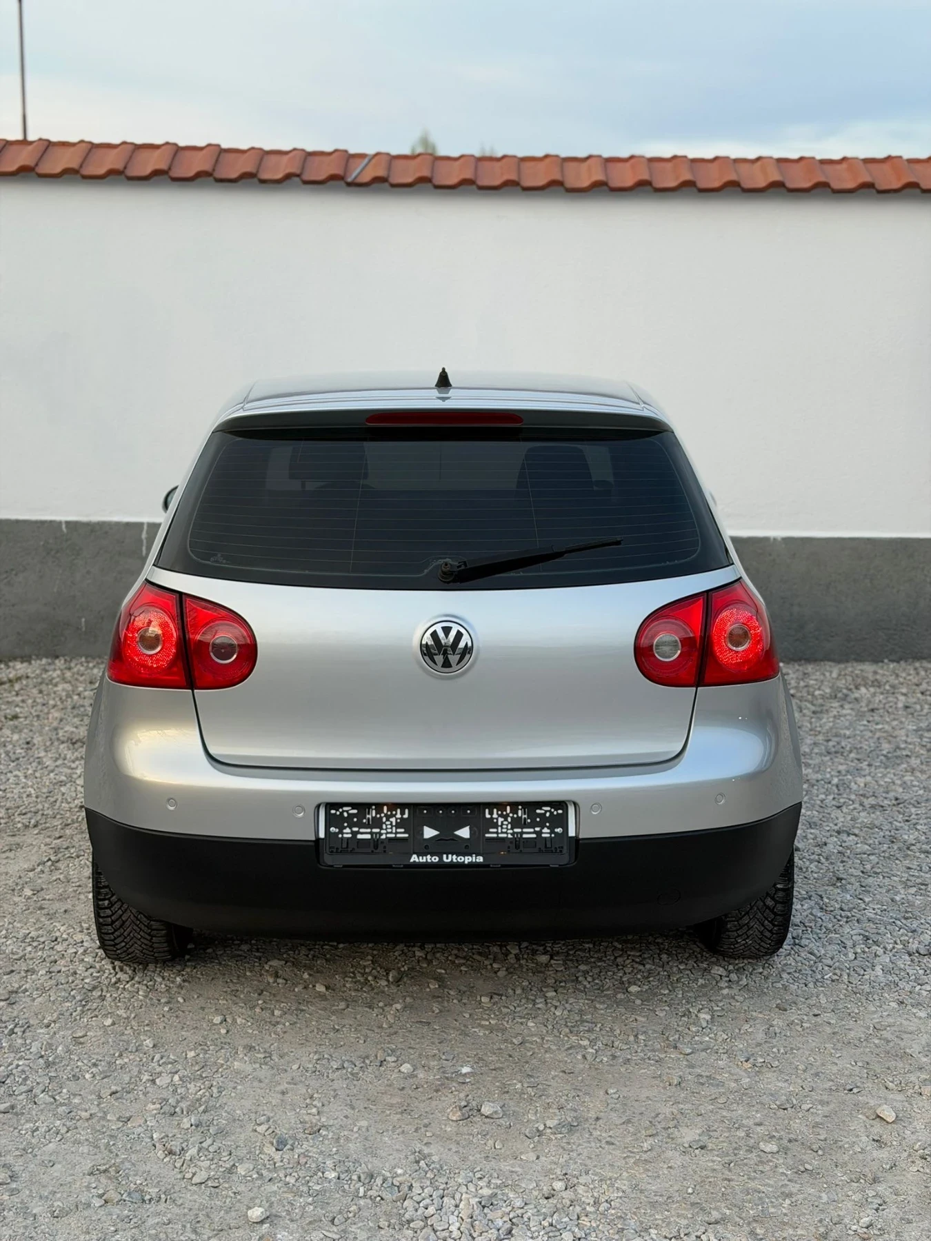 VW Golf ПОДГРЕВ/102кс/СЕРВИЗНА ИСТОРИЯ, снимка 6 - Автомобили и джипове - 54177052