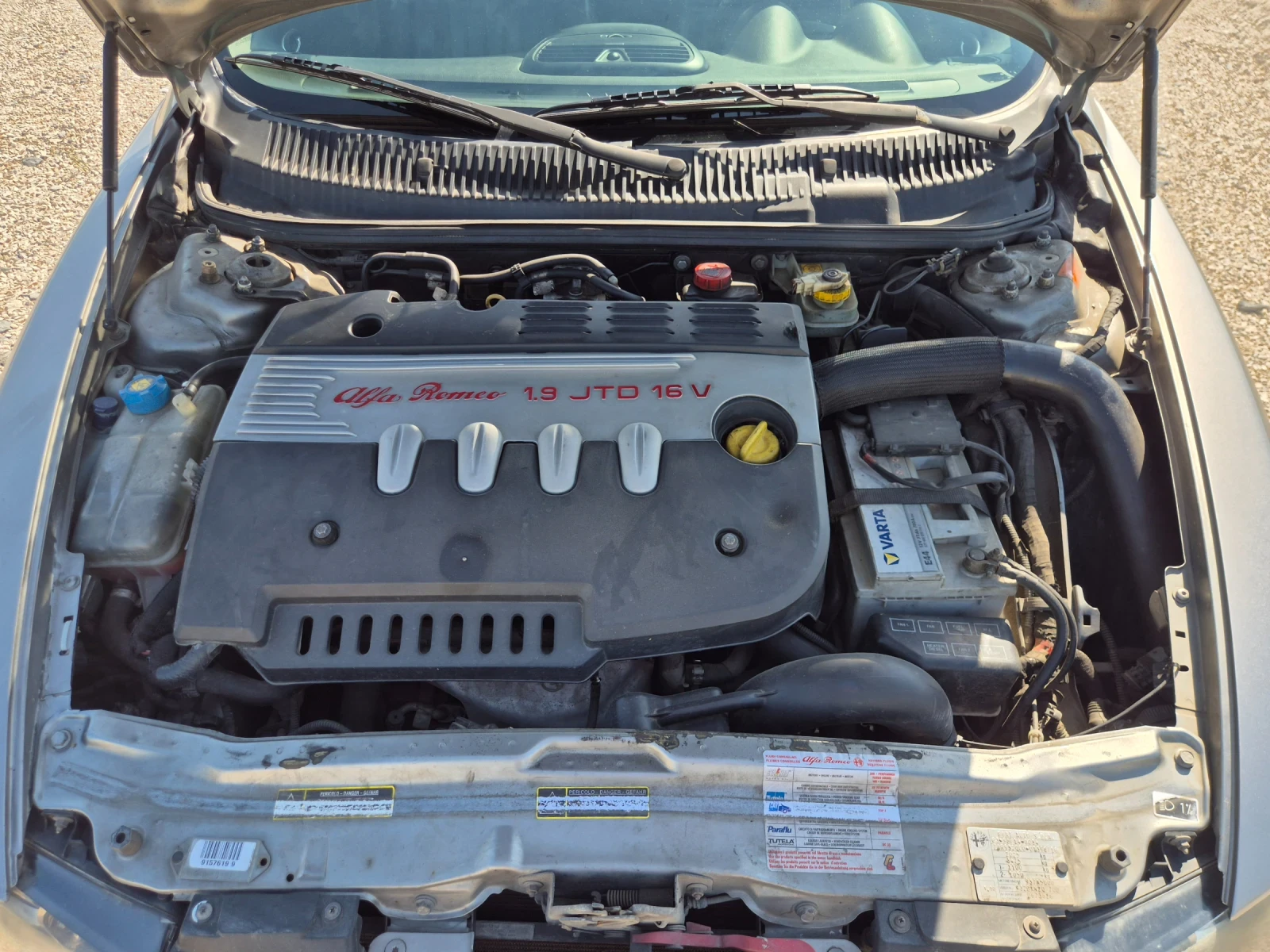 Alfa Romeo Crosswagon q4 1.9 JTDm 16V , снимка 10 - Автомобили и джипове - 54313718