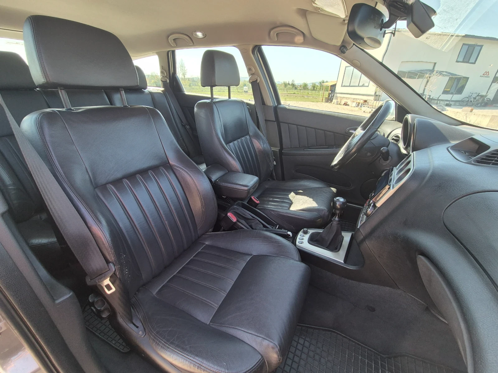 Alfa Romeo Crosswagon q4 1.9 JTDm 16V , снимка 8 - Автомобили и джипове - 54313718