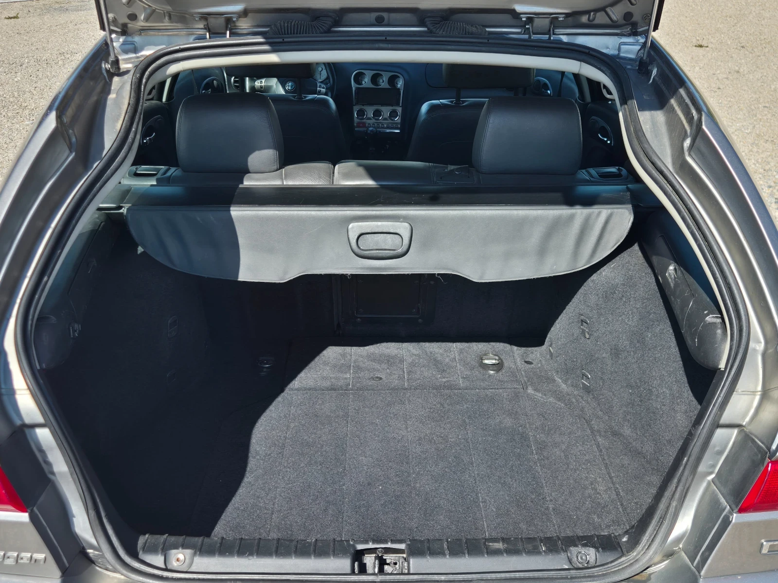 Alfa Romeo Crosswagon q4 1.9 JTDm 16V , снимка 11 - Автомобили и джипове - 54313718