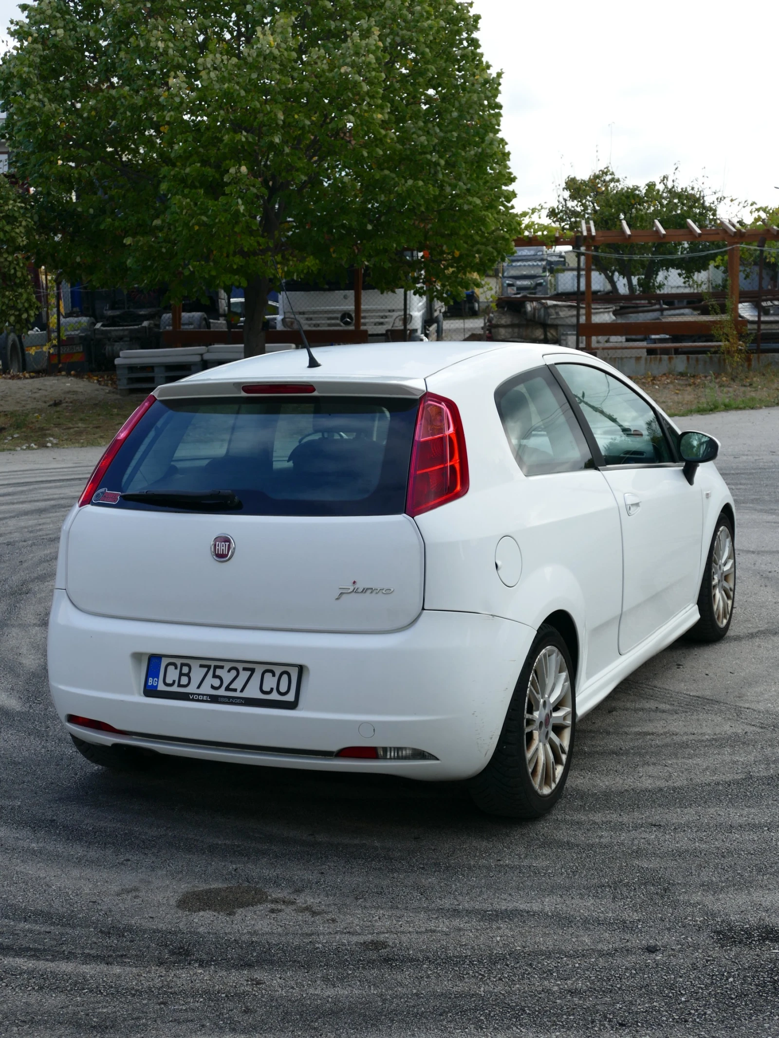 Fiat Punto Sporting, снимка 7 - Автомобили и джипове - 54459043