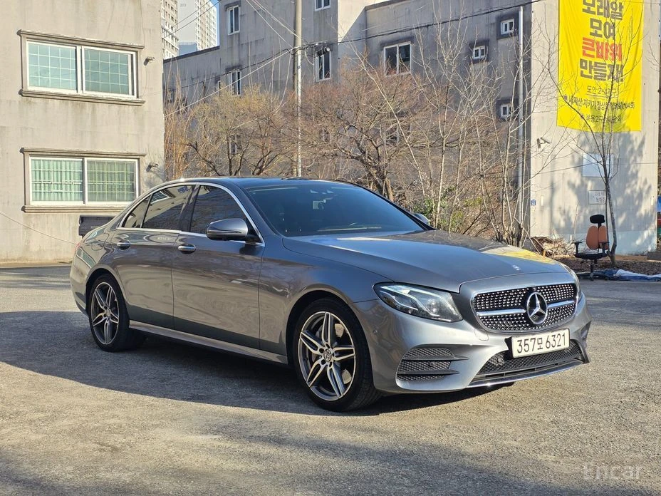 Mercedes-Benz E 300, снимка 7 - Автомобили и джипове - 54475054