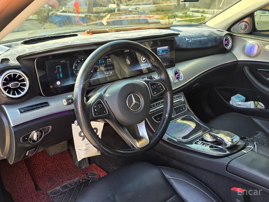Mercedes-Benz E 300, снимка 10 - Автомобили и джипове - 54475054