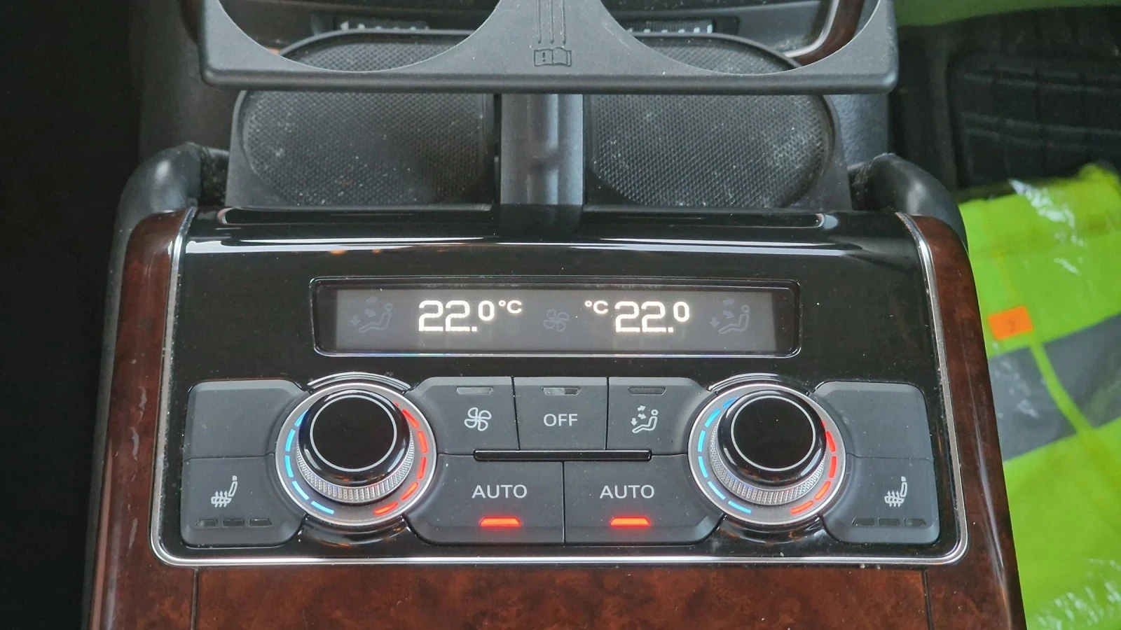 Audi A8 4.2 FSI, снимка 11 - Автомобили и джипове - 54567622