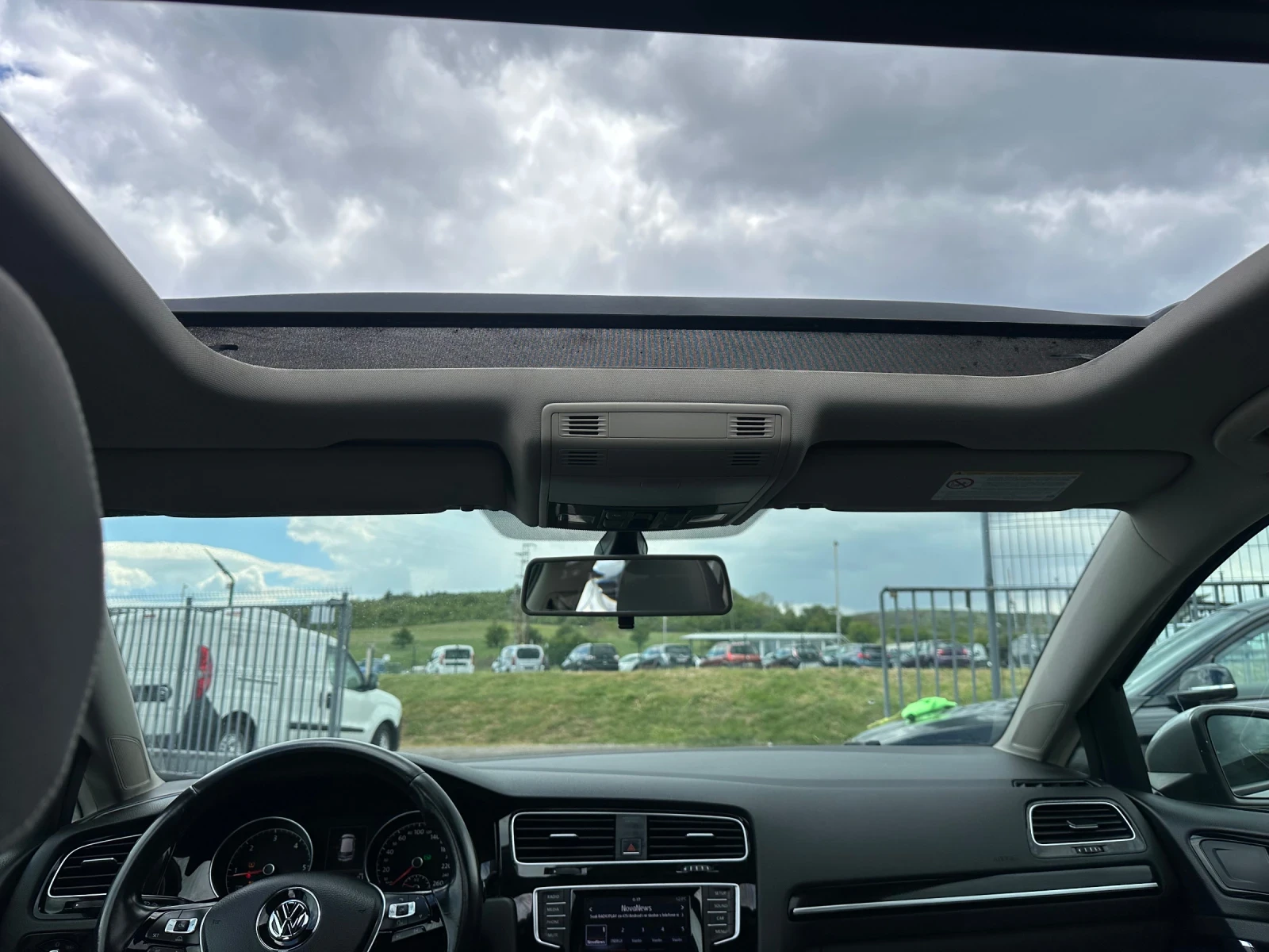 VW Golf 2.0TDi 150ks, снимка 14 - Автомобили и джипове - 54610995