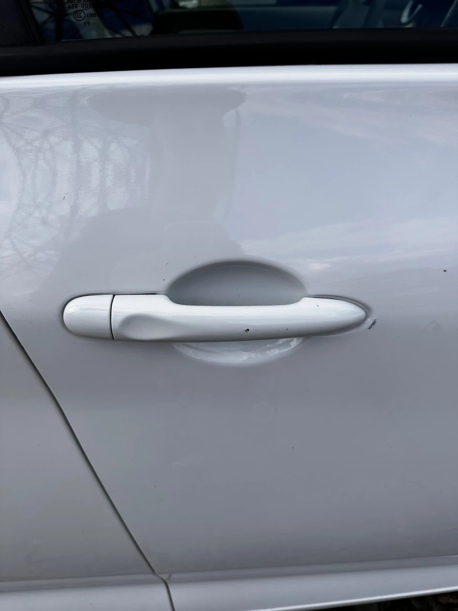 Renault Zoe, снимка 6 - Автомобили и джипове - 54705007