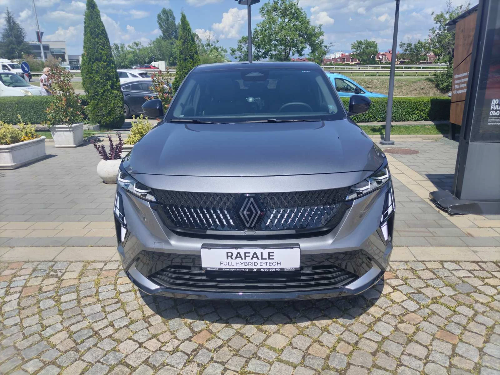 Renault Rafale E-tech full hybrid 200 hp/Techno/Капариран!, снимка 2 - Автомобили и джипове - 54853104
