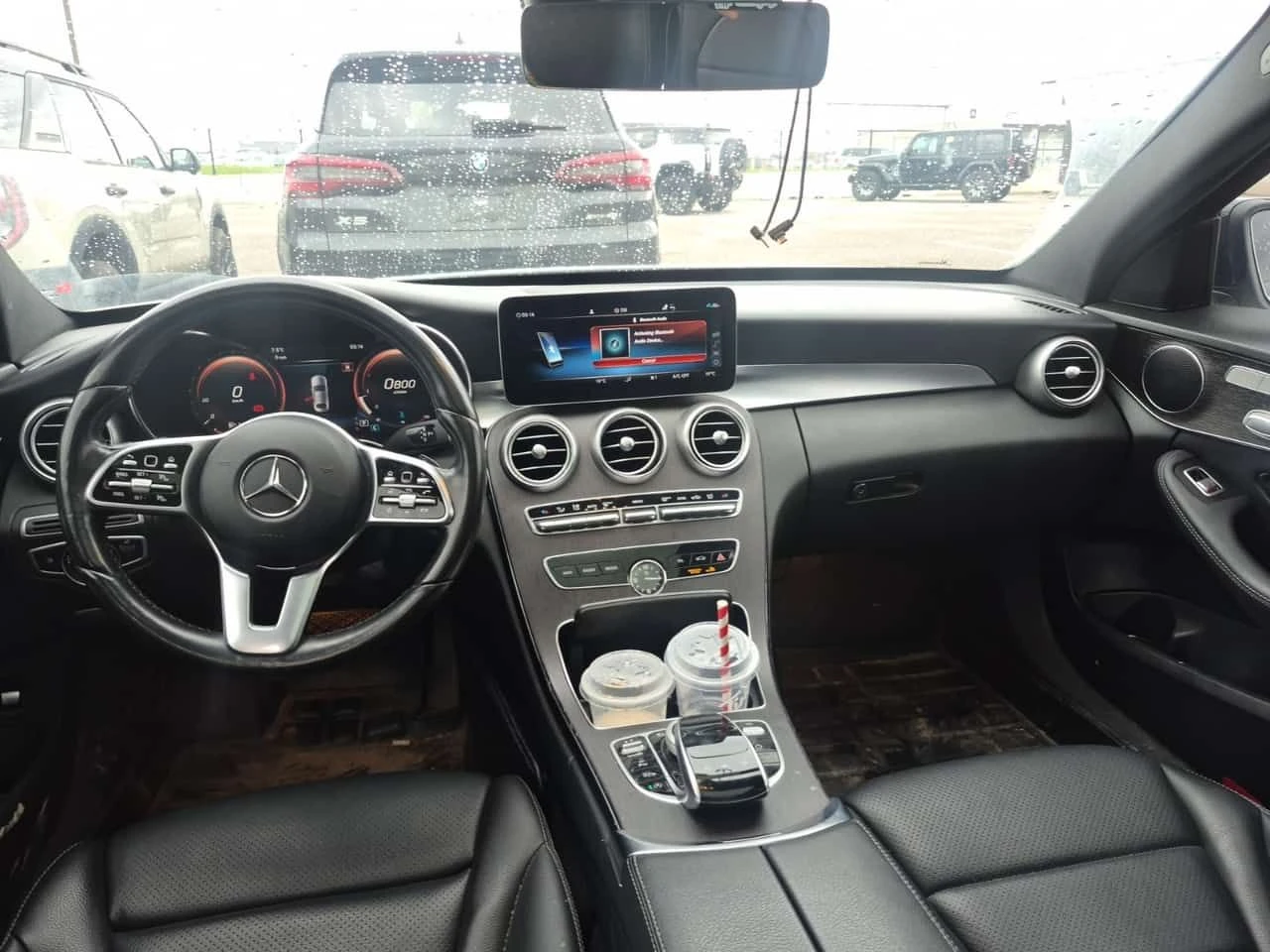 Mercedes-Benz C 300 AMG Line * Multibeam * Дигитално табло * CARFAX * , снимка 5 - Автомобили и джипове - 54940675