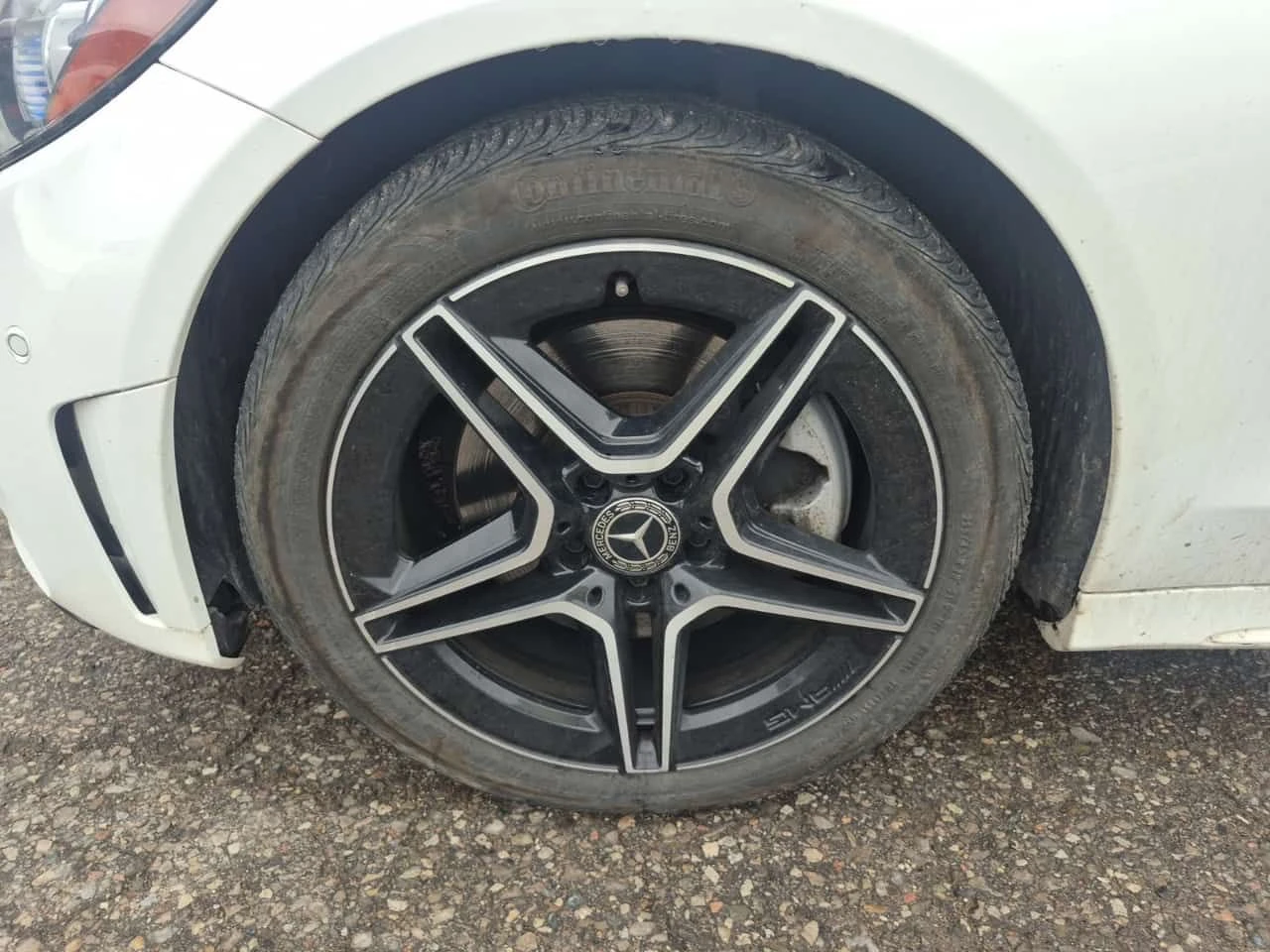 Mercedes-Benz C 300 AMG Line * Multibeam * Дигитално табло * CARFAX * , снимка 14 - Автомобили и джипове - 54940675