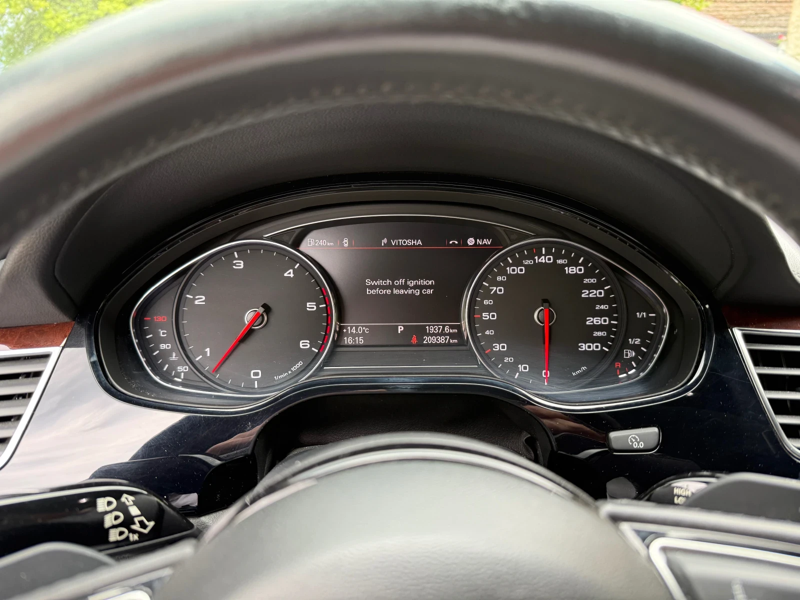 Audi A8, снимка 12 - Автомобили и джипове - 55095490