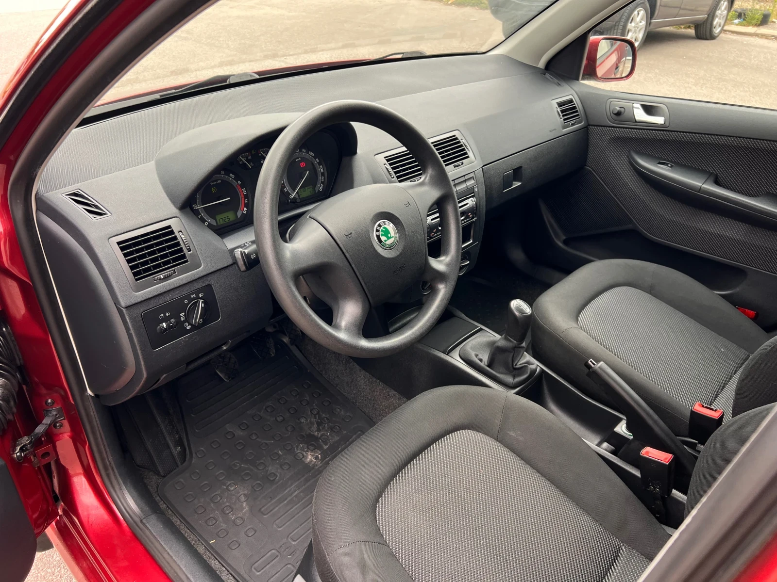Skoda Fabia 1.9SDI 64k.c * ��������* * 118000km*  | Mobile.bg � ����������� 9
