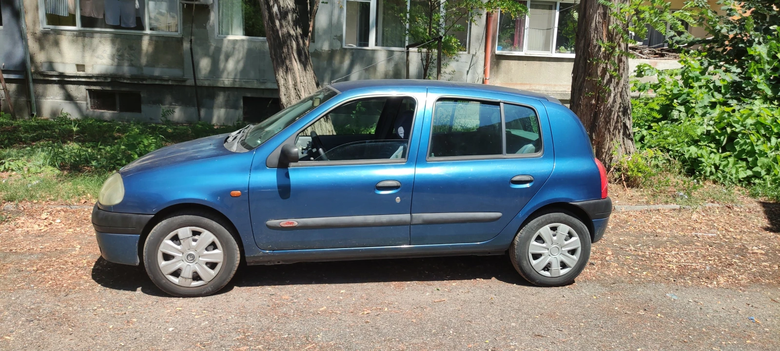 Renault Clio, снимка 5 - Автомобили и джипове - 55499578