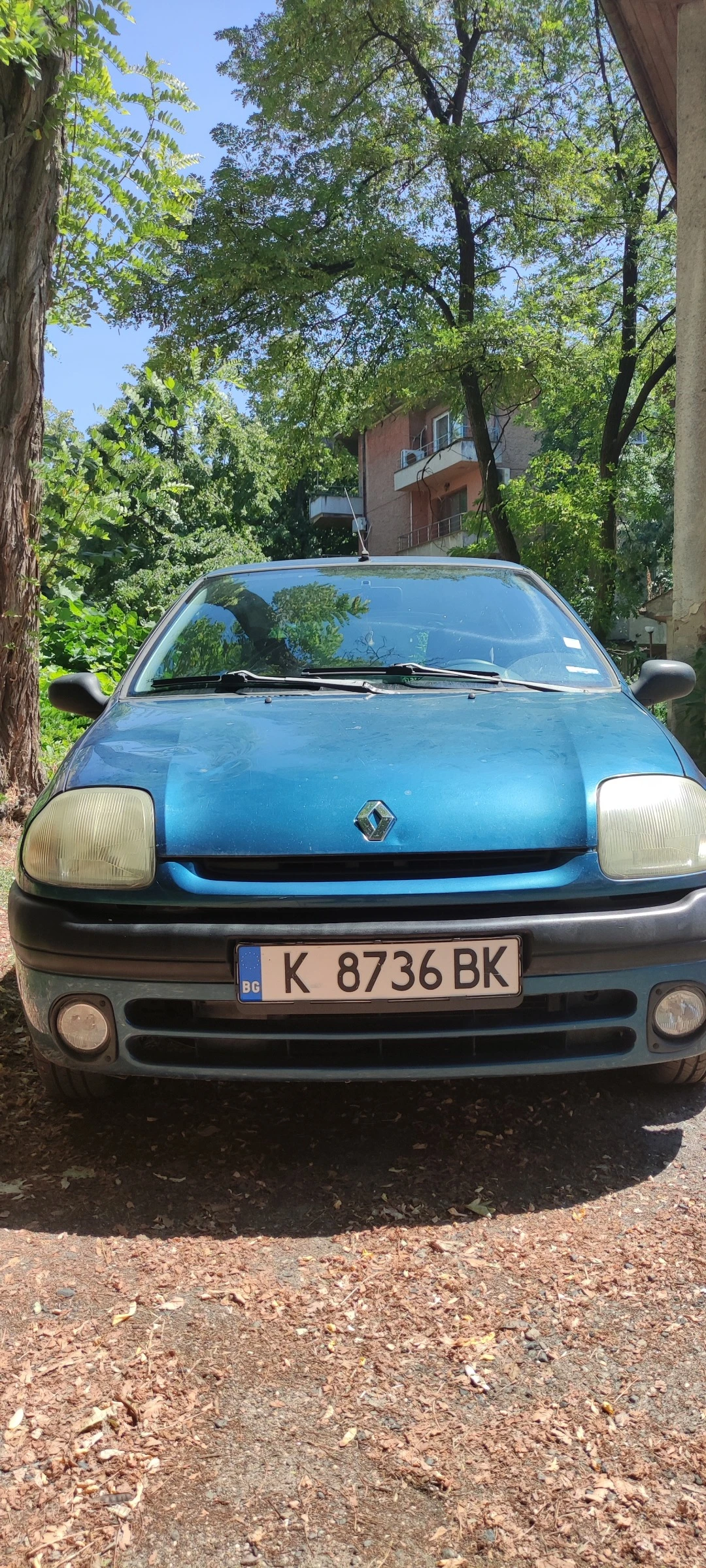 Renault Clio, снимка 2 - Автомобили и джипове - 55499578