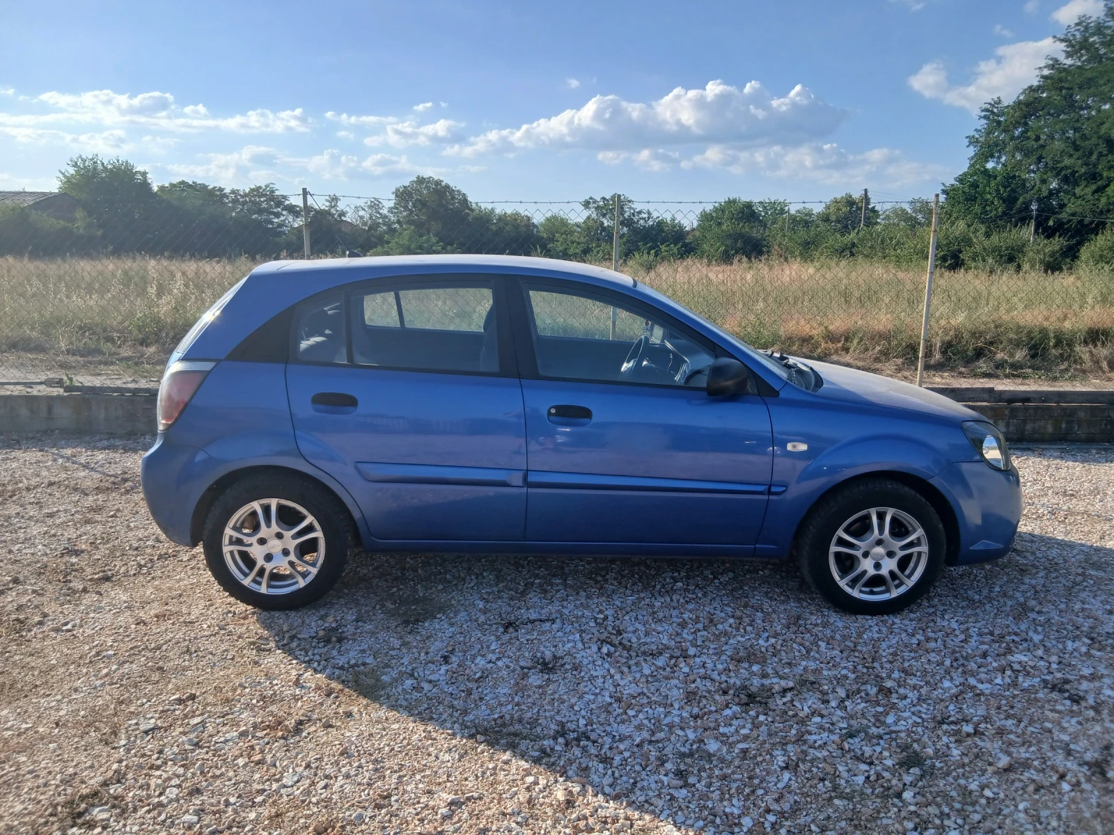 Kia Rio KIA RIO 1.4 Benzin | Mobile.bg � ����������� 3