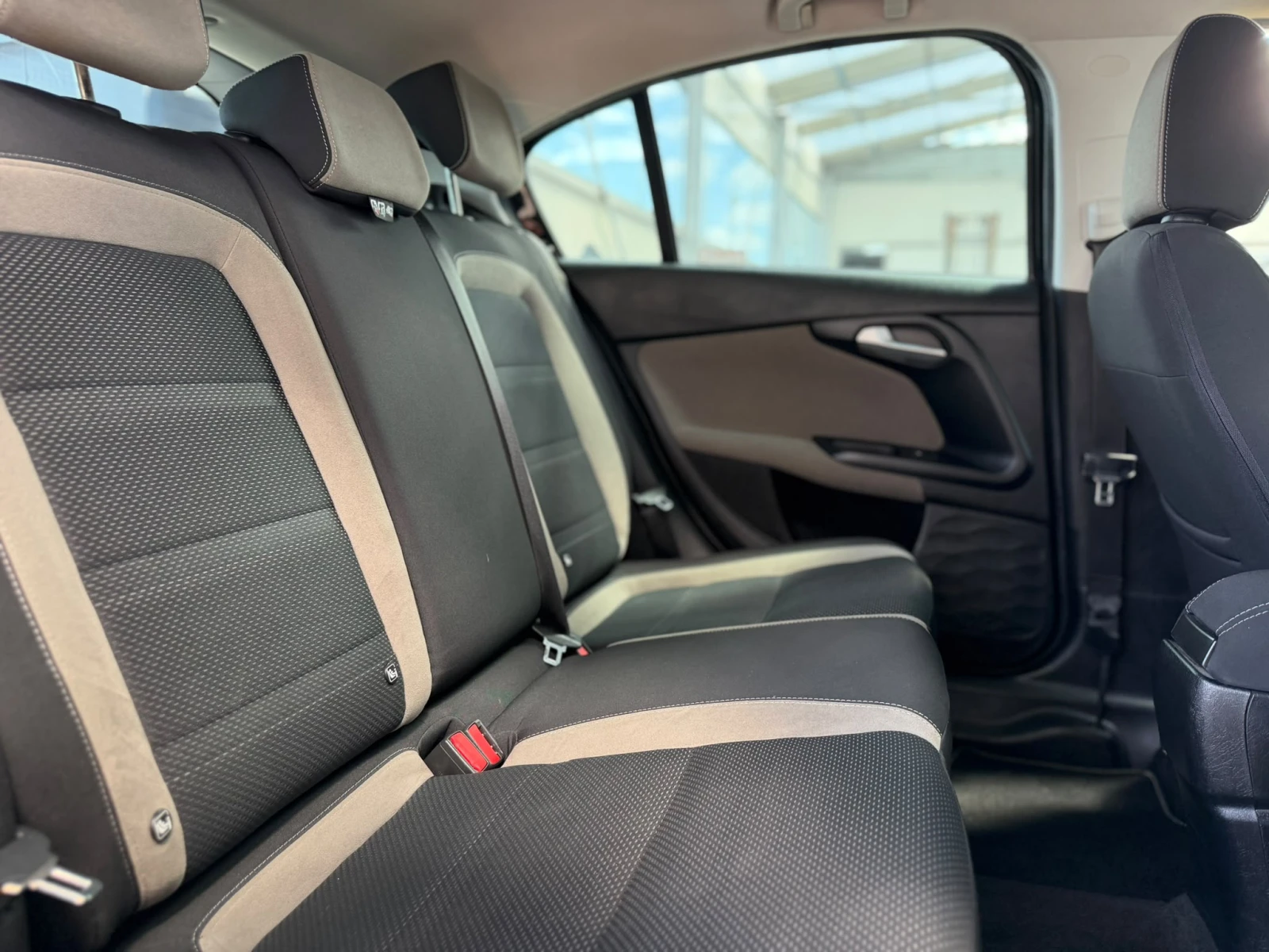 Fiat Tipo / 1.4I / GAS / NAVI /, снимка 12 - Автомобили и джипове - 55529854