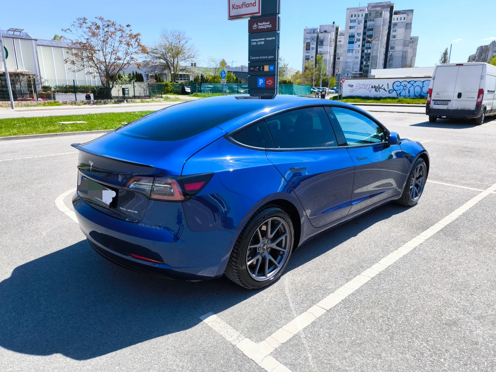 Tesla Model 3, снимка 4 - Автомобили и джипове - 55559308