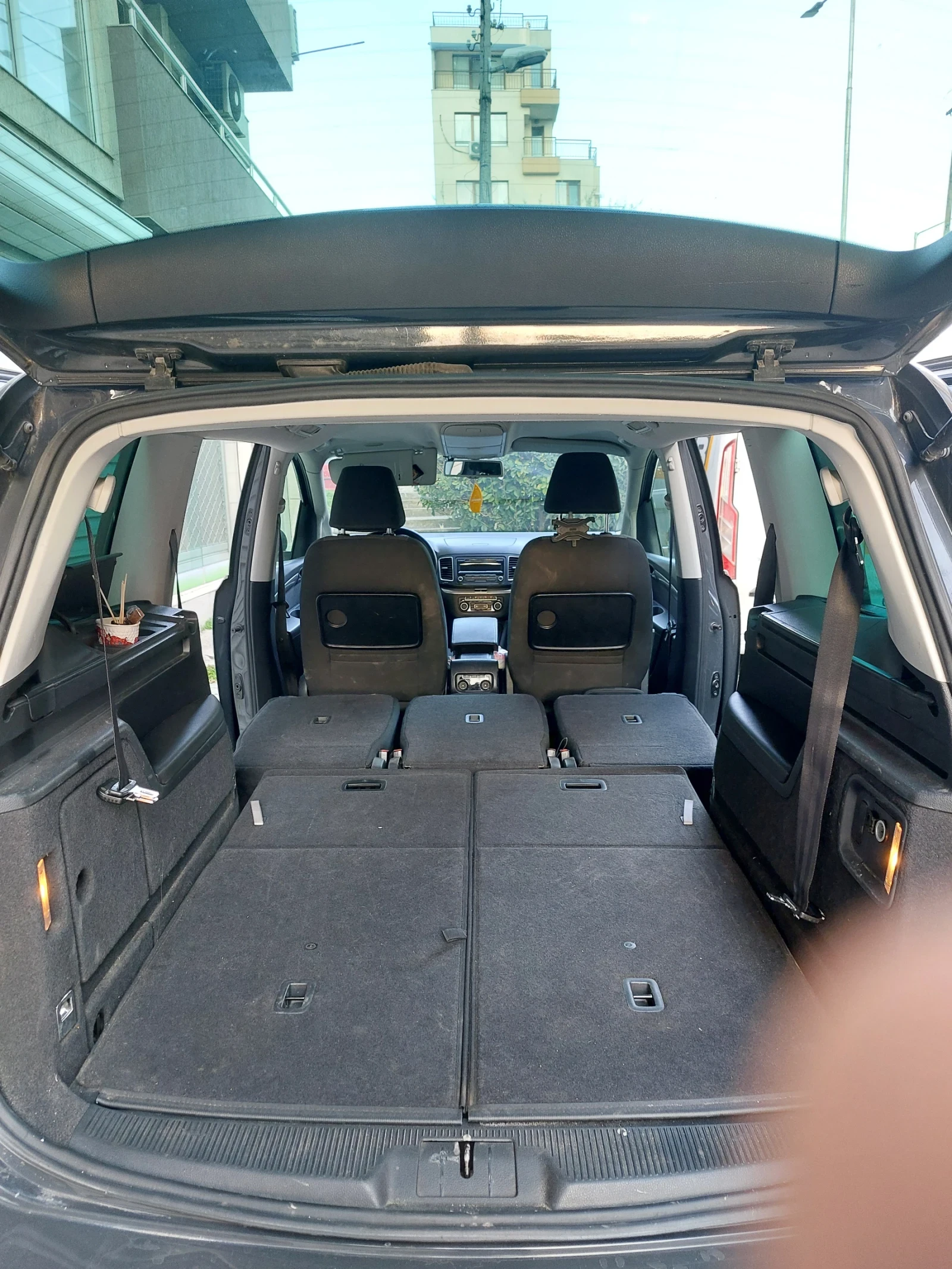VW Sharan, снимка 13 - Автомобили и джипове - 55672979