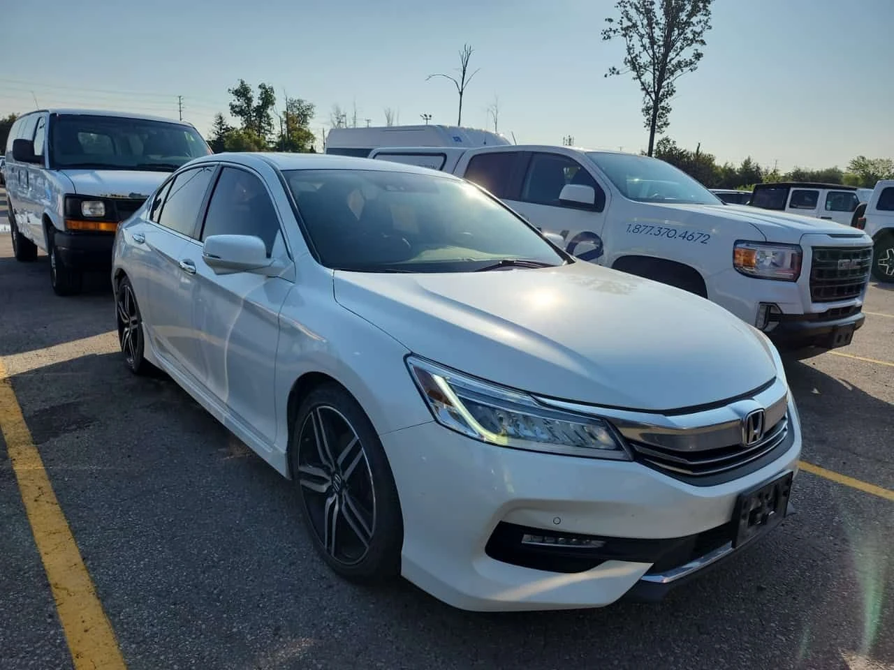 Honda Accord TOURING/CARFAX/ФИНАНСИРАНЕ, снимка 2 - Автомобили и джипове - 55708027