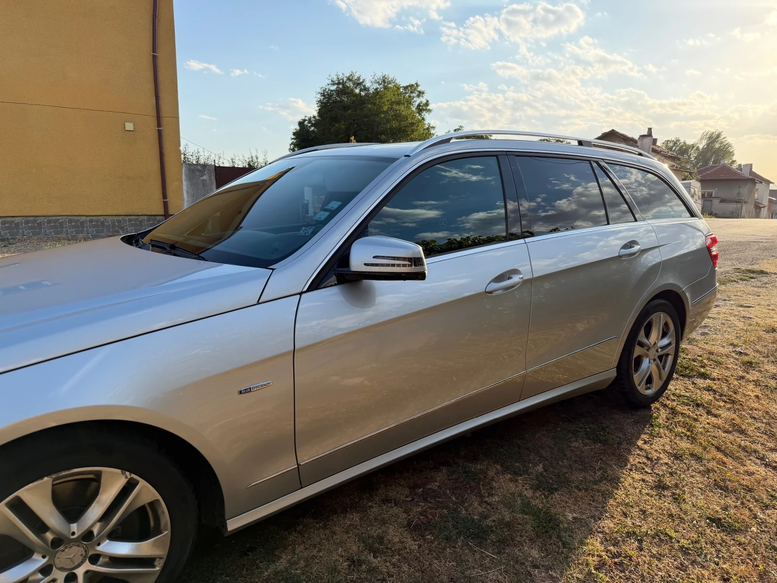 Mercedes-Benz E 350, снимка 2 - Автомобили и джипове - 55931760