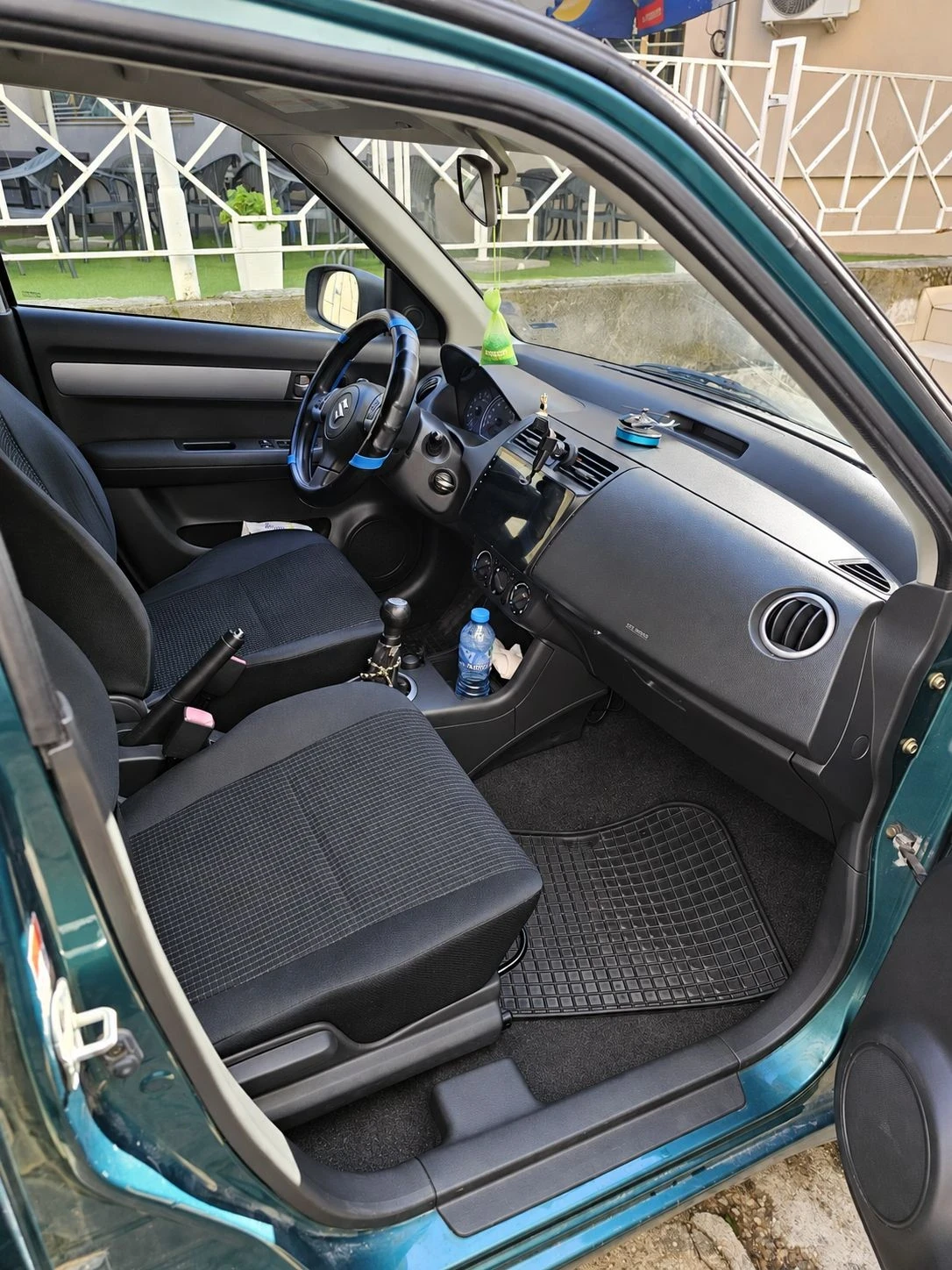 Suzuki Swift, снимка 10 - Автомобили и джипове - 56088077