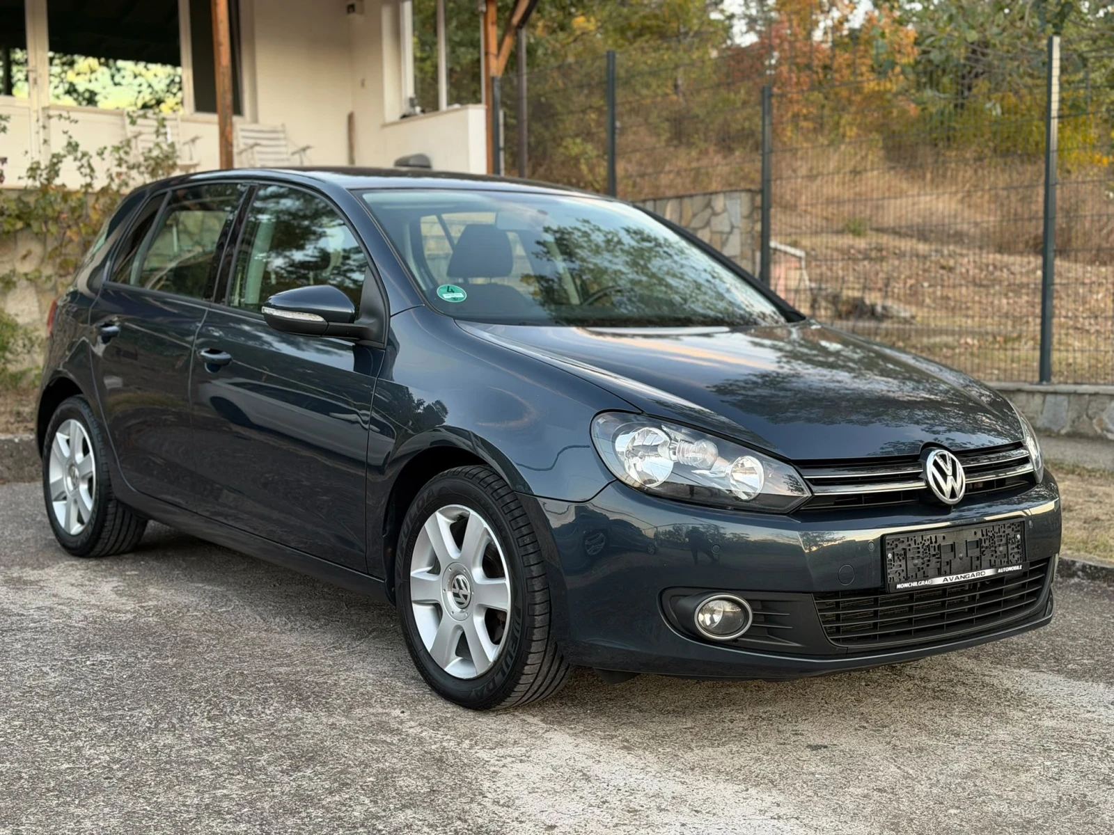 VW Golf 1.6TDI , снимка 2 - Автомобили и джипове - 56420242
