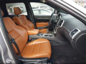Jeep Grand cherokee SRT* 6.4L 475HP* Keyless* Navi* Подгрев* КЛИП НА М, снимка 11