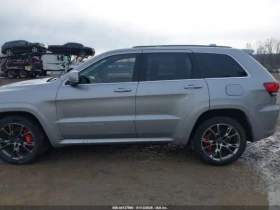 Jeep Grand cherokee SRT* 6.4L 475HP* Keyless* Navi* Подгрев* КЛИП НА М, снимка 6