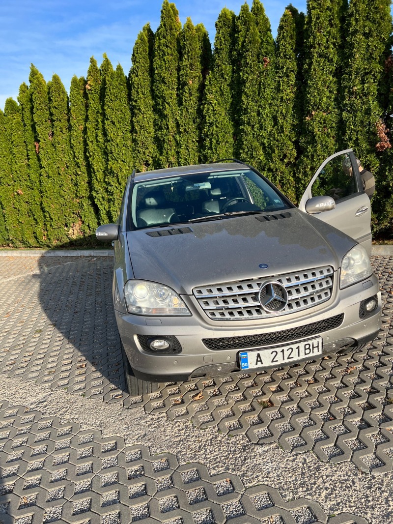 Mercedes-Benz ML 350, снимка 10 - Автомобили и джипове - 45234189