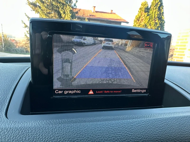 Audi Q3, снимка 16 - Автомобили и джипове - 52770887