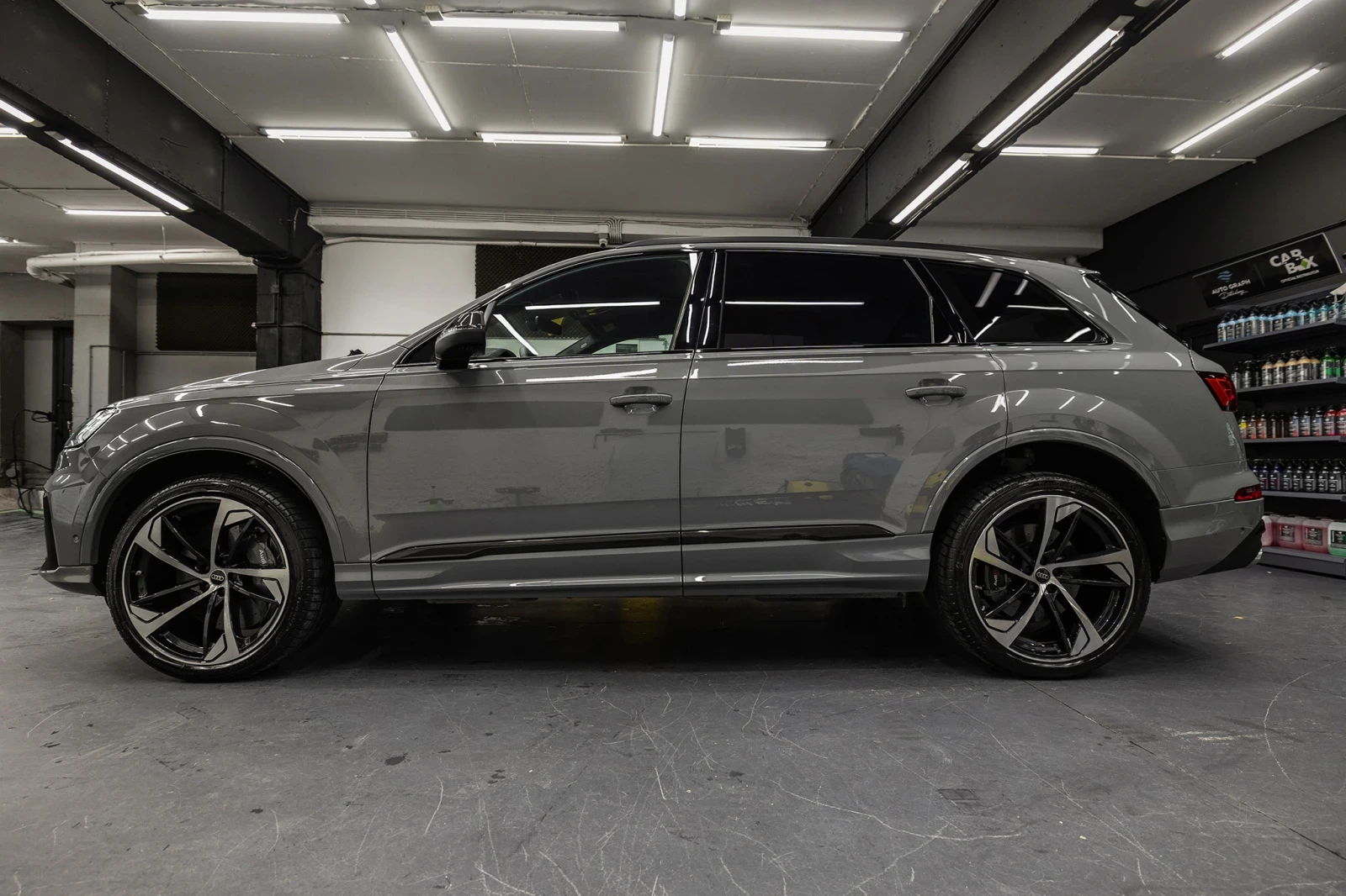 Audi SQ7 TFSI , CARBON CERAMIC , B&O, ГАРАНЦИЯ - изображение 4