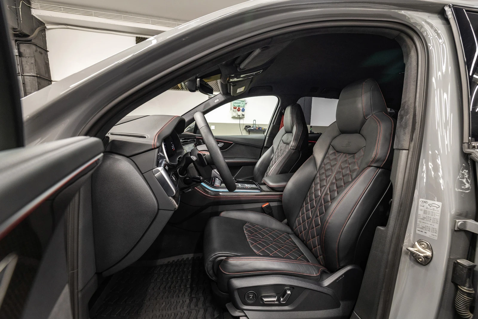 Audi SQ7 TFSI , CARBON CERAMIC , B&O,  | Mobile.bg   11