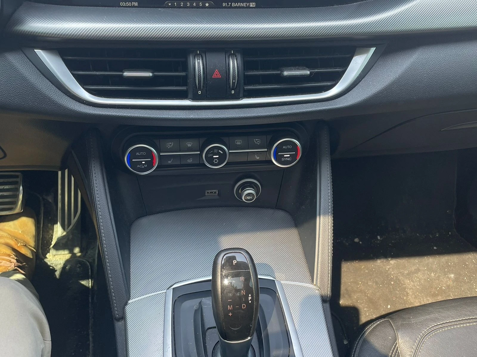 Alfa Romeo Stelvio * SPORT* * АвтоКредит*  - изображение 8