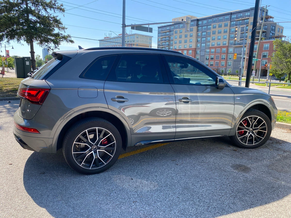 Audi Q5 Technik* PANO* CARFAX*  - изображение 3