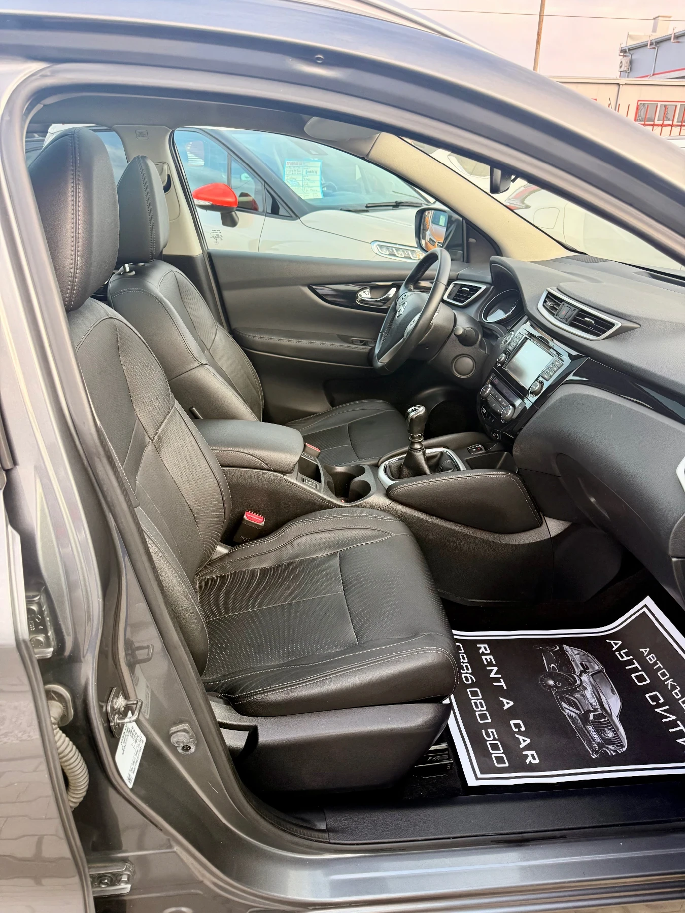 Nissan Qashqai 4х4* 360камери* Мъртва точка* Топ* Нави* Кожа* 2 к - изображение 7