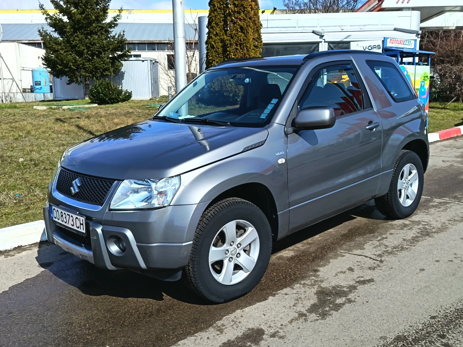 Suzuki Grand vitara, снимка 3 - Автомобили и джипове - 53721996