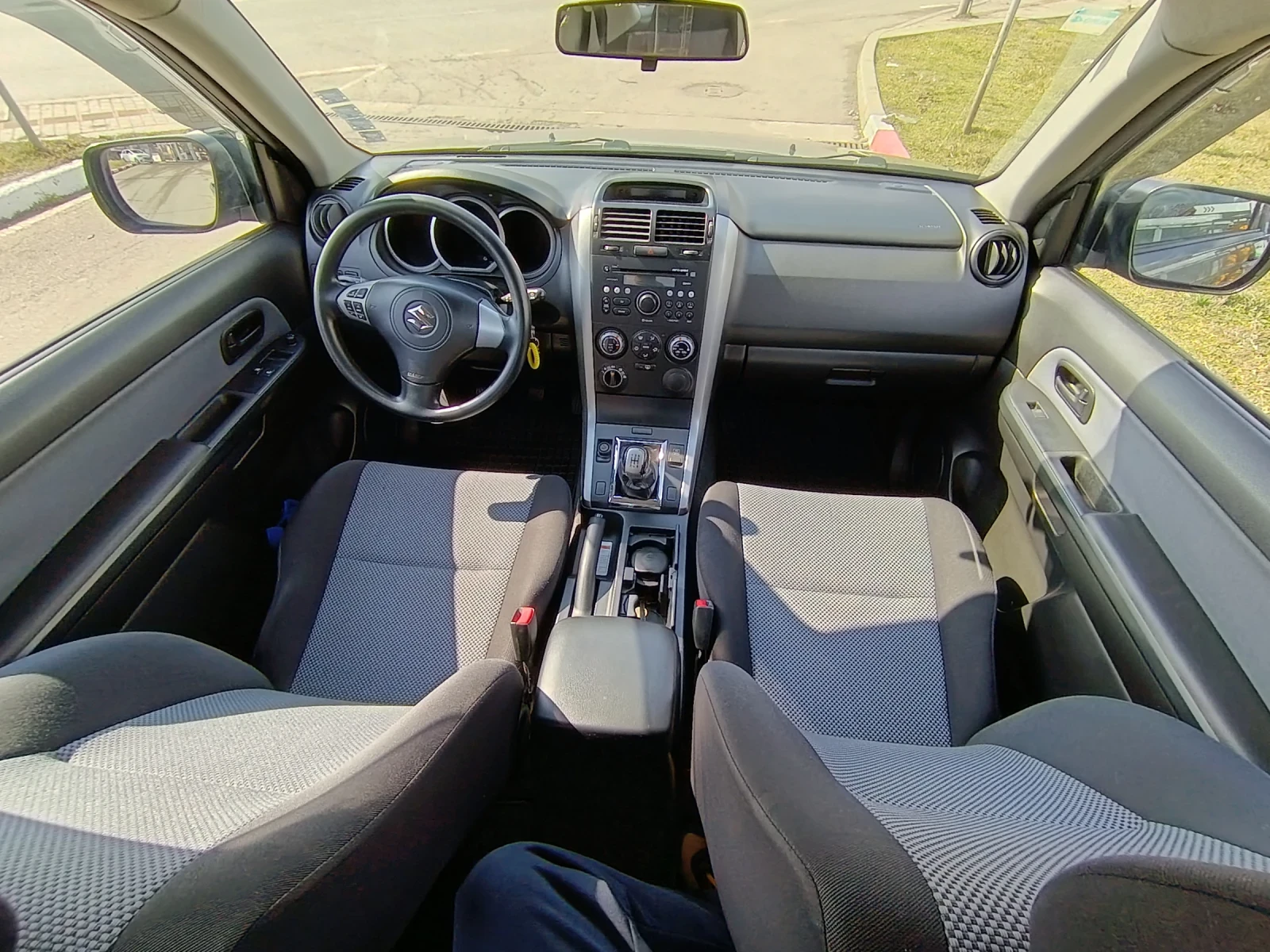 Suzuki Grand vitara, снимка 16 - Автомобили и джипове - 53721996