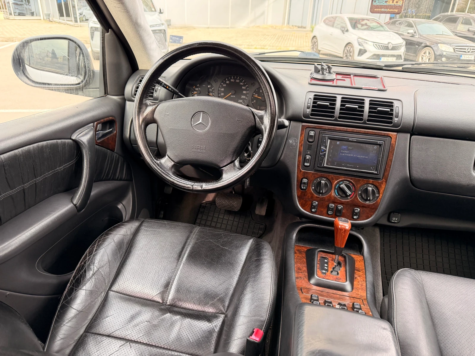Mercedes-Benz ML 270 A/C, снимка 12 - Автомобили и джипове - 53953099