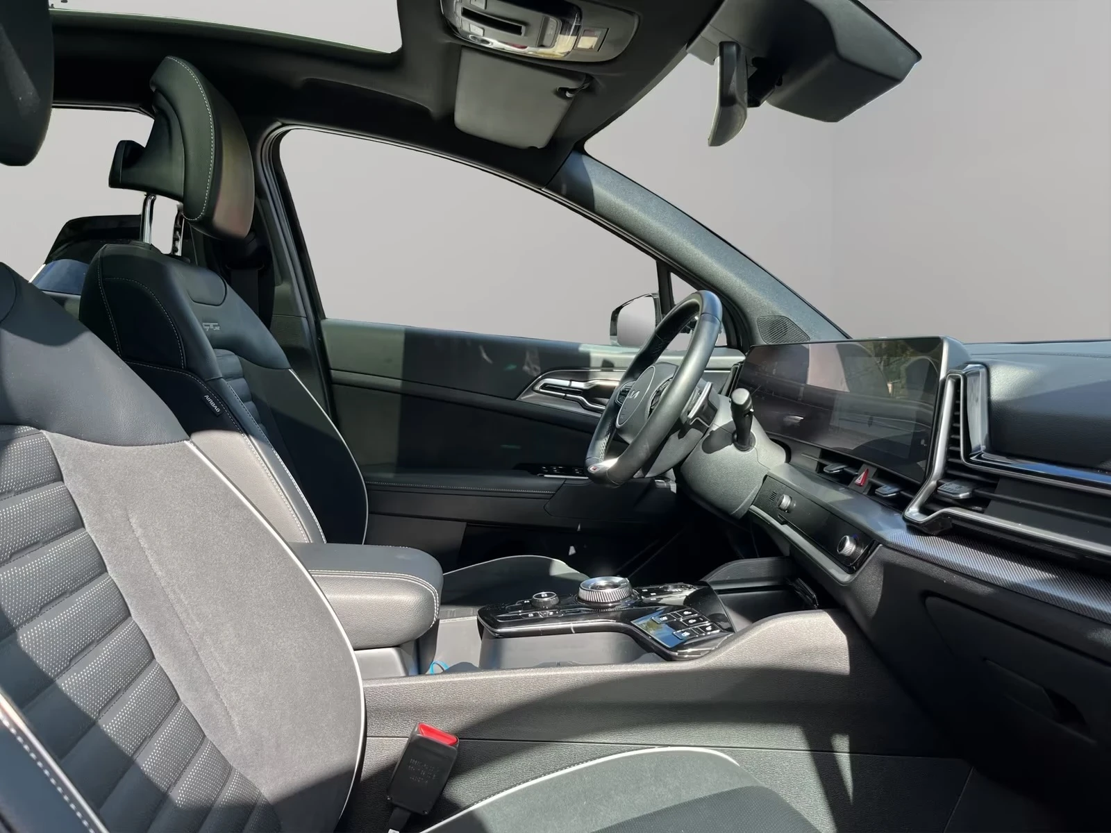 Kia Sportage GT-Line* 4WD* Pano* ViCo* Navi* Kamera* SHZ* * , снимка 11 - Автомобили и джипове - 54004525