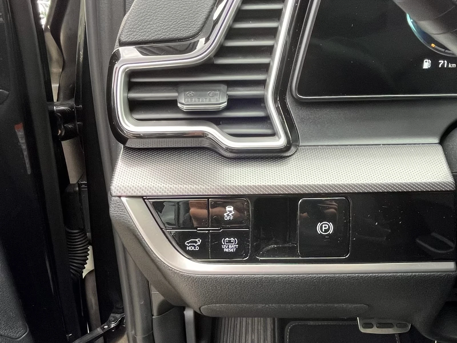 Kia Sportage GT-Line* 4WD* Pano* ViCo* Navi* Kamera* SHZ* * , снимка 16 - Автомобили и джипове - 54004525