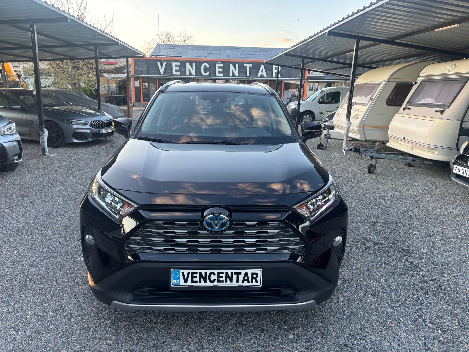 Toyota Rav4 HEV, 218ks, E-CVT Business