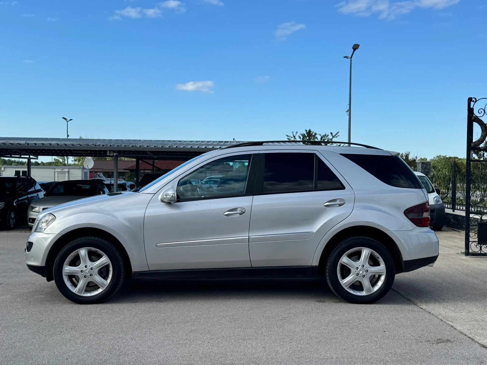 Mercedes-Benz ML 320 3.2CDI 4Matic ИТАЛИЯ, снимка 2 - Автомобили и джипове - 54609150