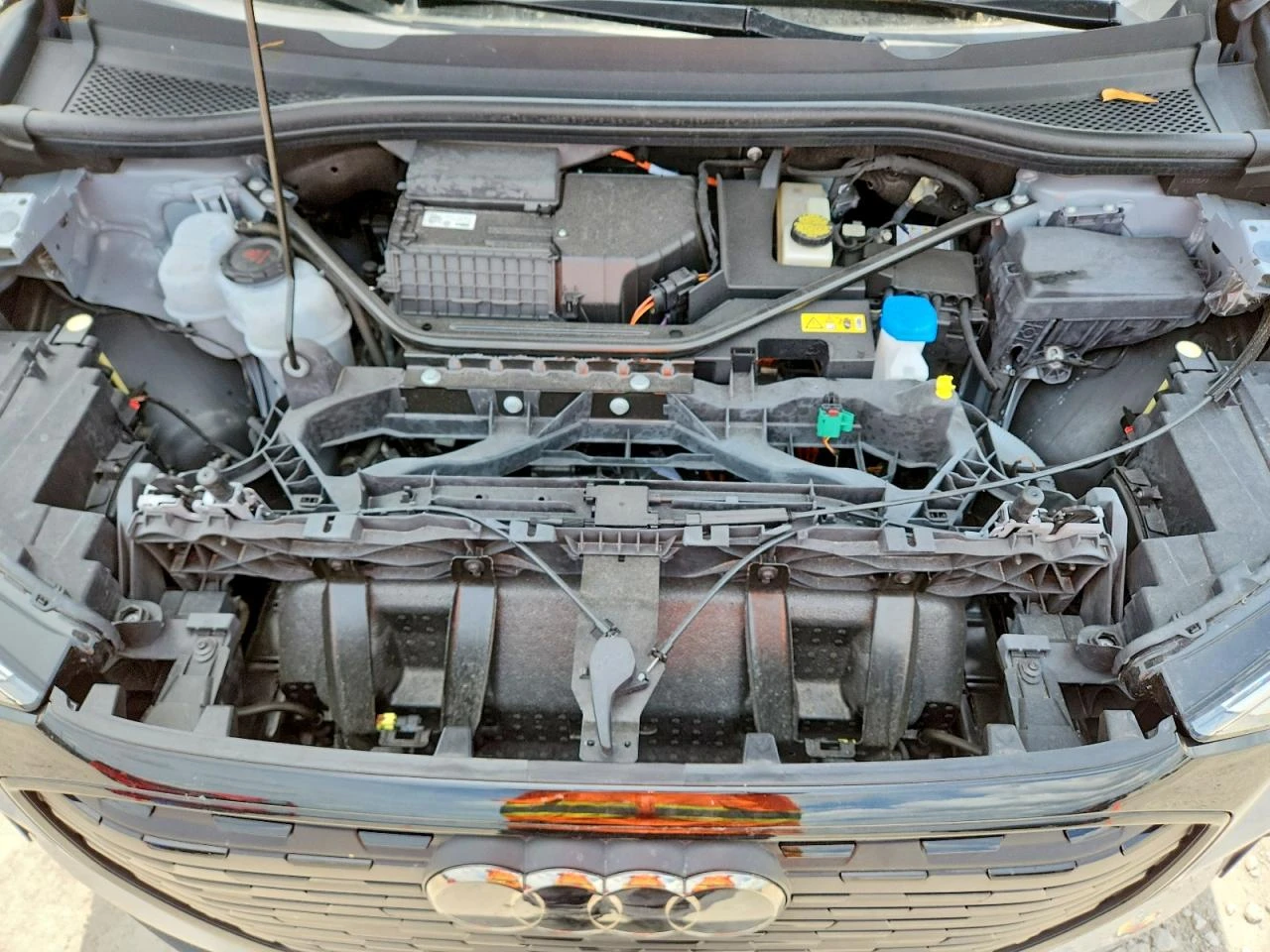 Audi Q4 * E-TRON* PREMIUM PLUS, снимка 7 - Автомобили и джипове - 55219327