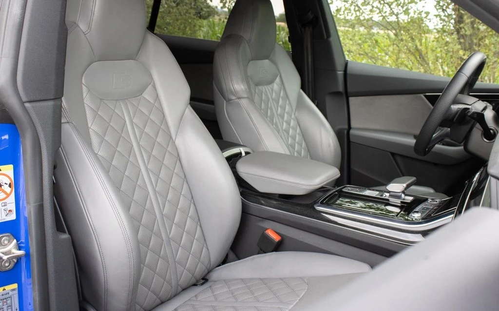 Audi Q8 50TDI Quattro S-Line, снимка 5 - Автомобили и джипове - 55400305