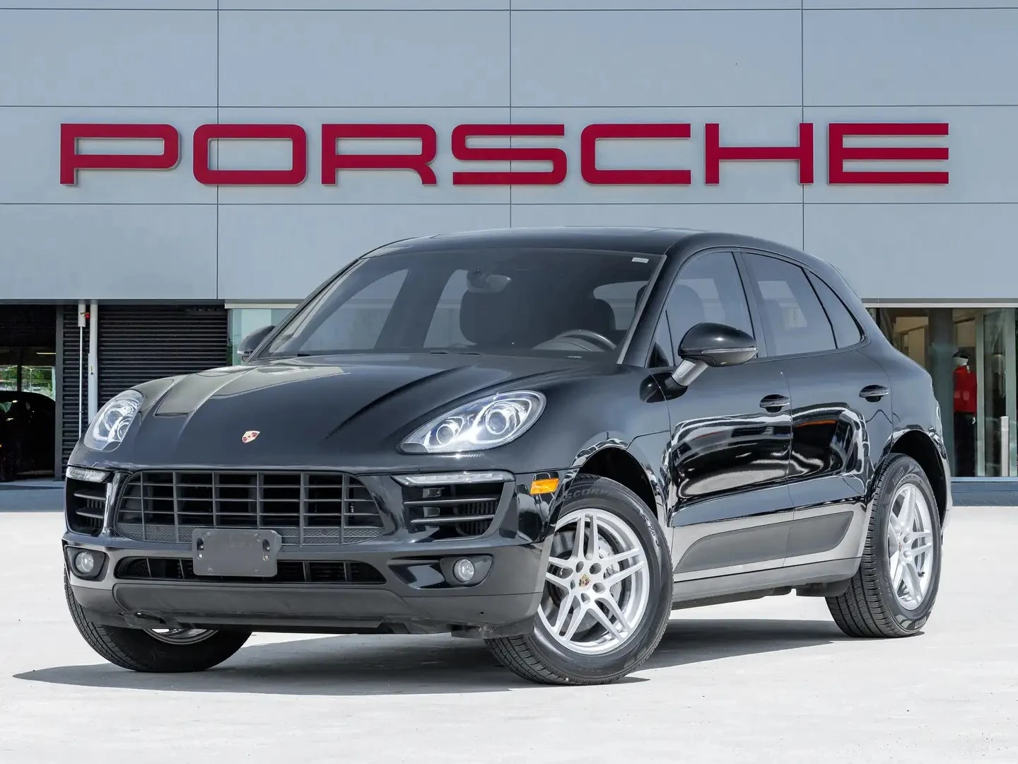 Porsche Macan S* PREMIUM* AWD* PANO* ОБДУХ