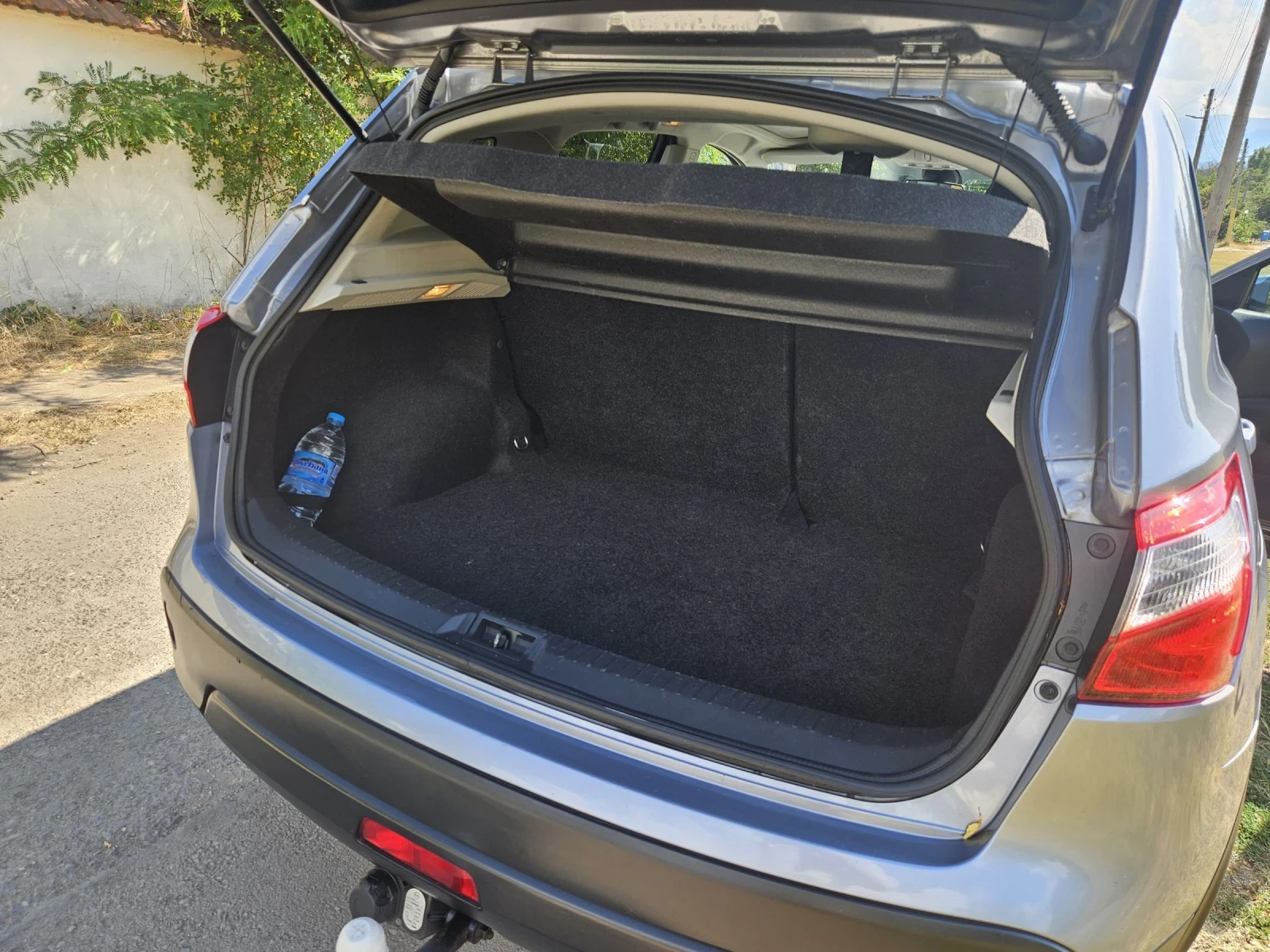 Nissan Qashqai, снимка 13 - Автомобили и джипове - 55619310
